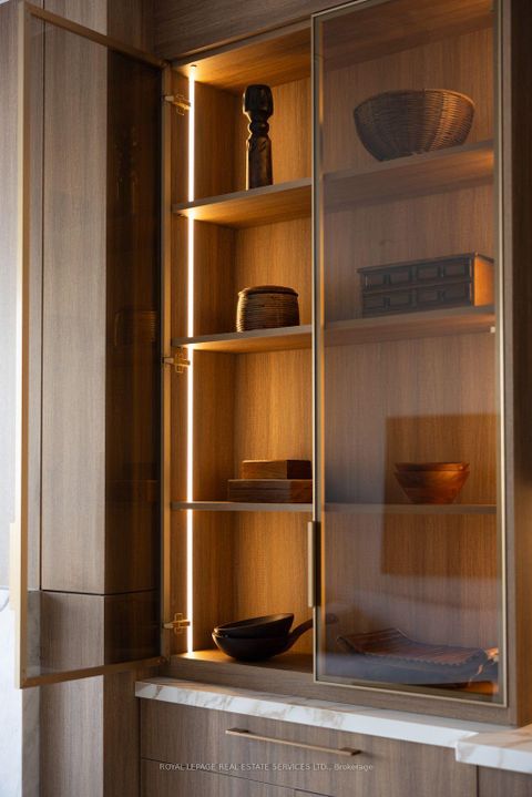 Photo 4 at 168 Bedford Park Avenue, Lawrence Park North, Toronto