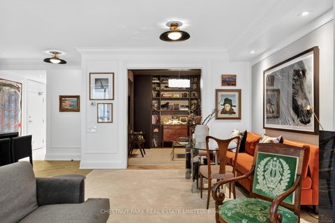 Photo 3 at 301 - 20 Scrivener Square, Moore Park, Toronto