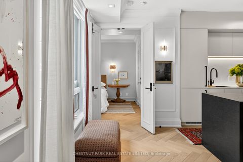 Photo 12 at 301 - 20 Scrivener Square, Moore Park, Toronto