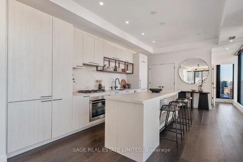 Photo 8 at 1309 - 505 Richmond Street W, Waterfront Communities C1, Toronto