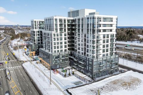 Photo 3 at 707 B - 7437 Kingston Road, Rouge E11, Toronto