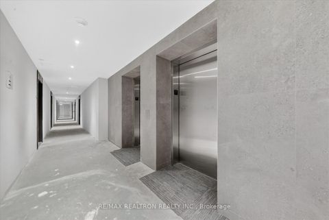 Photo 5 at 707 B - 7437 Kingston Road, Rouge E11, Toronto