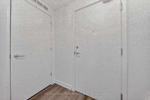 Photo 9 at 707 B - 7437 Kingston Road, Rouge E11, Toronto