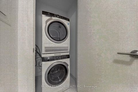 Photo 23 at 707 B - 7437 Kingston Road, Rouge E11, Toronto