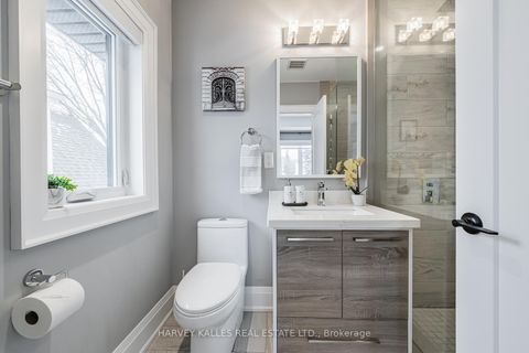 Photo 35 at 39 Amsterdam Avenue, Parkview, Toronto