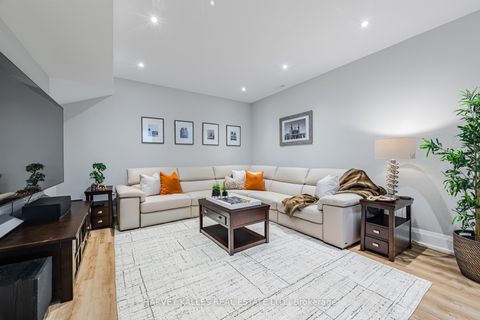 Photo 36 at 39 Amsterdam Avenue, Parkview, Toronto