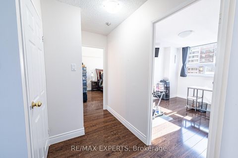 Photo 11 at 901 - 100 Prudential Drive, Dorset Park, Toronto