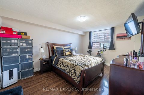 Photo 12 at 901 - 100 Prudential Drive, Dorset Park, Toronto