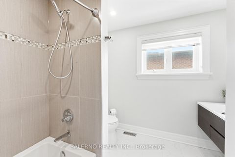 Photo 31 at 118 Torran Road, Islington Woods, Vaughan