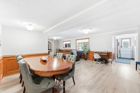 Photo 34 at 118 Torran Road, Islington Woods, Vaughan