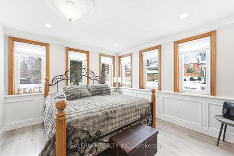 Photo 37 at 118 Torran Road, Islington Woods, Vaughan