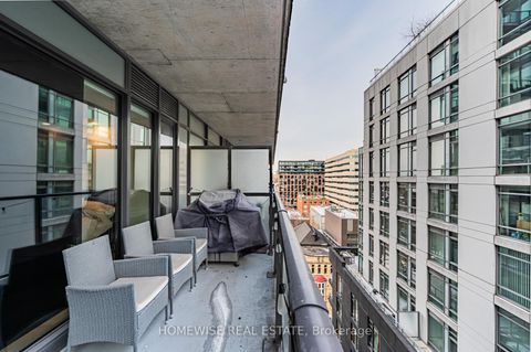 Photo 16 at 1009 - 111 Bathurst Street, Waterfront Communities C1, Toronto