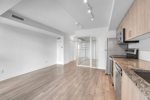 Photo 13 at 528 - 20 Meadowglen Place, Woburn, Toronto