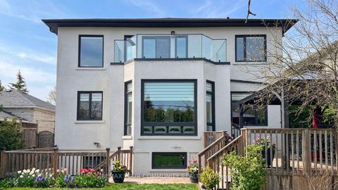 Photo 2 at 187 Patricia Avenue, Newtonbrook West, Toronto