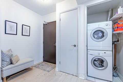 Photo 5 at 2504 - 5 Valhalla Inn Road, City Centre West, Toronto