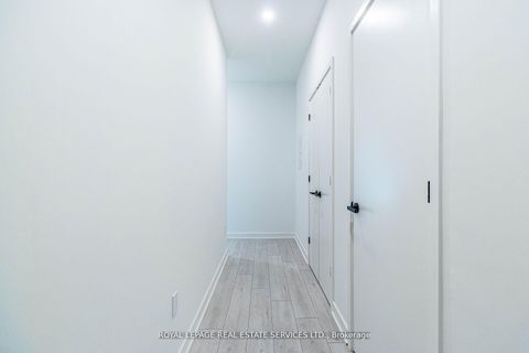 Photo 8 at 3904 - 55 Charles Street E, Yonge Corridor, Toronto