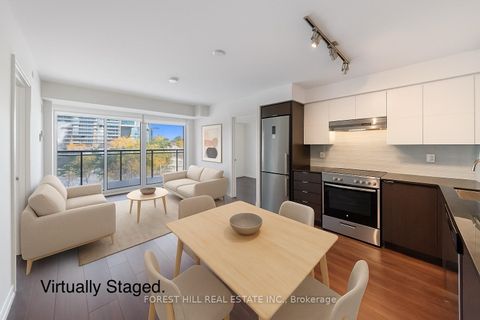 Photo 3 at 423 - 120 Varna Drive, Lawrence, Toronto