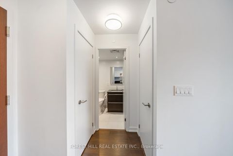 Photo 13 at 423 - 120 Varna Drive, Lawrence, Toronto