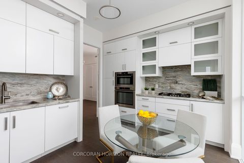 Photo 13 at GPH6 - 101 Erskine Avenue, Mount Pleasant West, Toronto