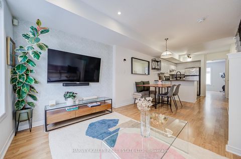 Photo 11 at 6 - 21 Foundry Avenue, Junction, Toronto