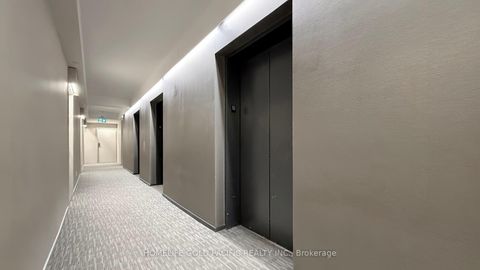 Photo 3 at 1005 - 101 Peter Street W, Waterfront Communities C1, Toronto