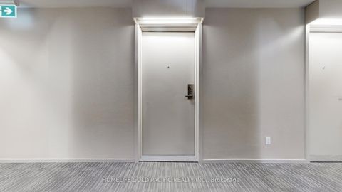 Photo 4 at 1005 - 101 Peter Street W, Waterfront Communities C1, Toronto