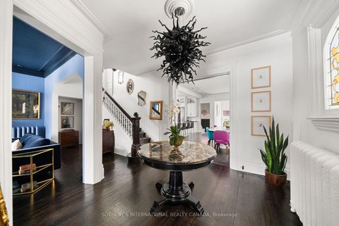 Photo 3 at 92 Woodlawn Avenue, St. Clair, Toronto