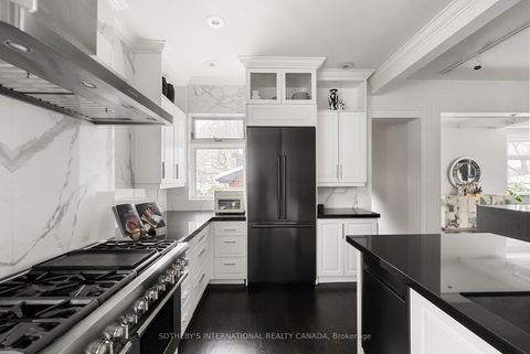 Photo 13 at 92 Woodlawn Avenue, St. Clair, Toronto