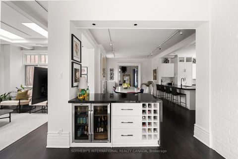 Photo 18 at 92 Woodlawn Avenue, St. Clair, Toronto