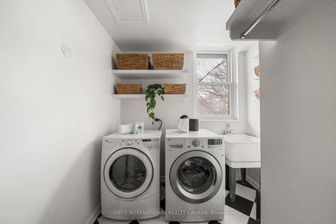 Photo 31 at 92 Woodlawn Avenue, St. Clair, Toronto