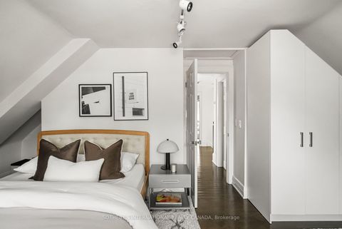 Photo 34 at 92 Woodlawn Avenue, St. Clair, Toronto