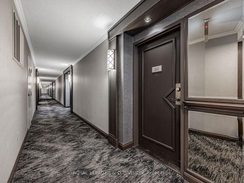 Photo 2 at 212 - 5444 Yonge Street, Willowdale West, Toronto