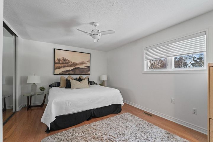 Photo 18 at 44 Madrid Crescent, Central Park, Brampton