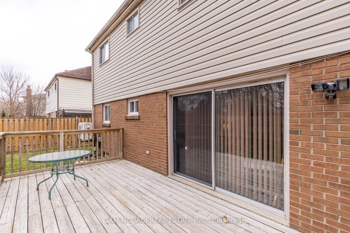 Photo 36 at 44 Madrid Crescent, Central Park, Brampton