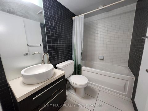 Photo 11 at 1810 - 25 Carlton Street, Yonge Corridor, Toronto