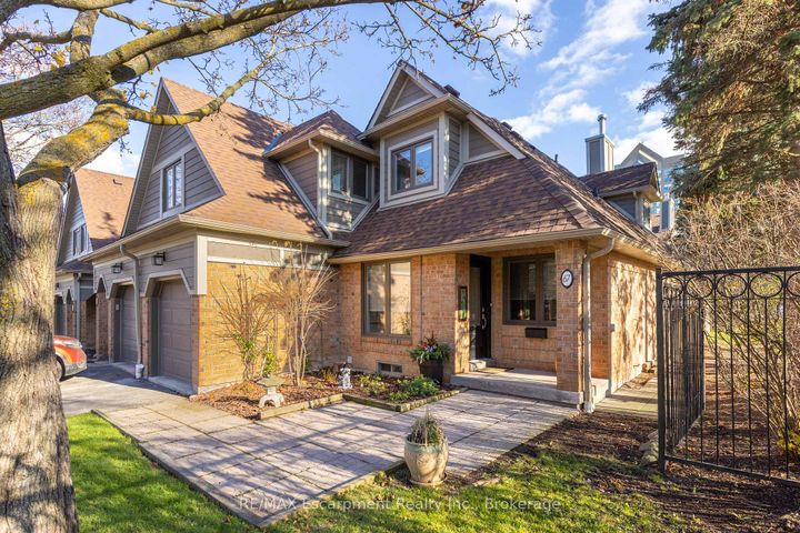 Photo 4 at 67 - 2199 Burnhamthorpe Road W, Erin Mills, Mississauga