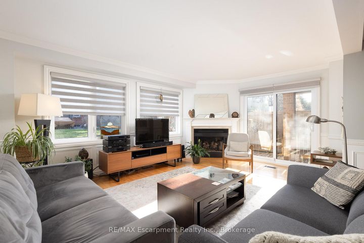 Photo 19 at 67 - 2199 Burnhamthorpe Road W, Erin Mills, Mississauga