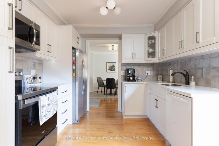 Photo 24 at 67 - 2199 Burnhamthorpe Road W, Erin Mills, Mississauga