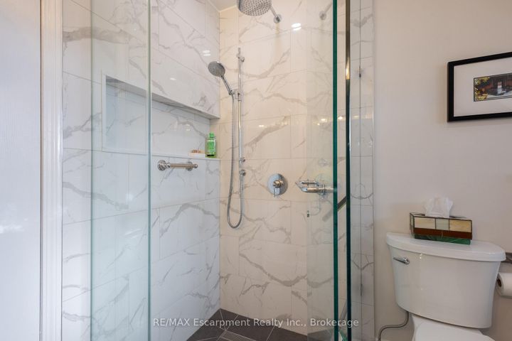 Photo 31 at 67 - 2199 Burnhamthorpe Road W, Erin Mills, Mississauga