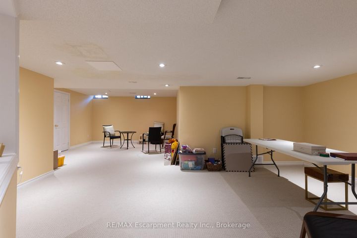 Photo 36 at 67 - 2199 Burnhamthorpe Road W, Erin Mills, Mississauga