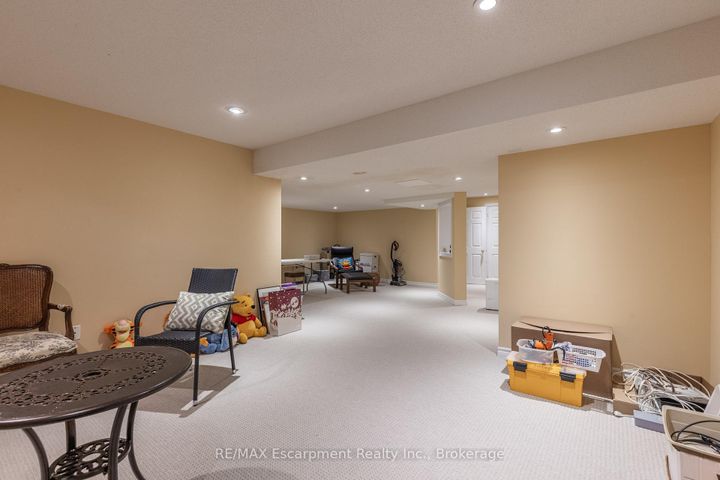 Photo 37 at 67 - 2199 Burnhamthorpe Road W, Erin Mills, Mississauga