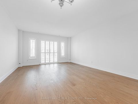 Photo 10 at 521 - 83 Mondeo Drive, Dorset Park, Toronto