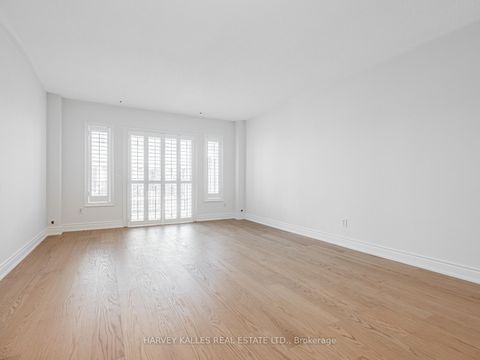 Photo 12 at 521 - 83 Mondeo Drive, Dorset Park, Toronto