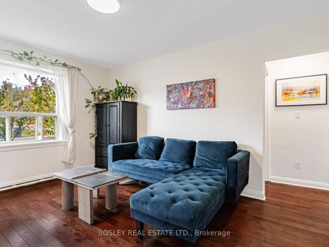 Photo 7 at 131 Meighen Avenue, Parkview, Toronto