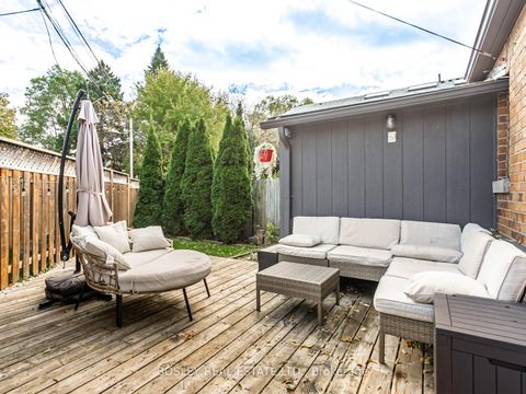 Photo 32 at 131 Meighen Avenue, Parkview, Toronto