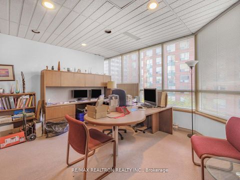 Photo 19 at 404 - 120 Carlton Street, South St. James Town, Toronto