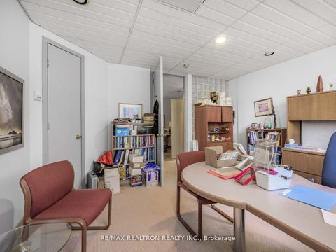 Photo 21 at 404 - 120 Carlton Street, South St. James Town, Toronto