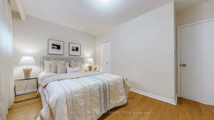 Photo 22 at 18 Brenham Crescent, Newtonbrook East, Toronto