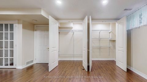 Photo 34 at 18 Brenham Crescent, Newtonbrook East, Toronto