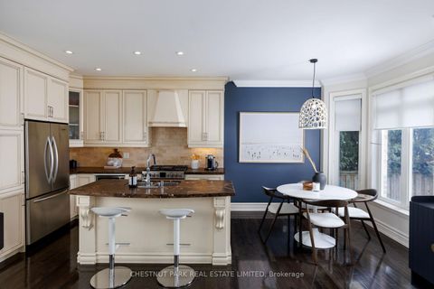 Photo 12 at 30 - 5 Tyre Avenue, City Centre West, Toronto